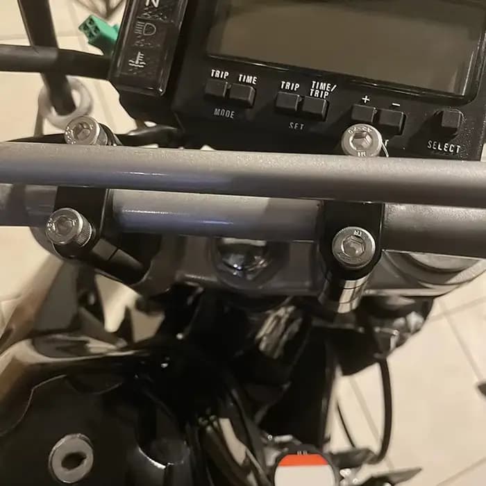 Pinces de montage pour rehausseurs de guidon, 22mm, 7/8 pouces, adaptées à Honda Grom MSX125 ST1100 