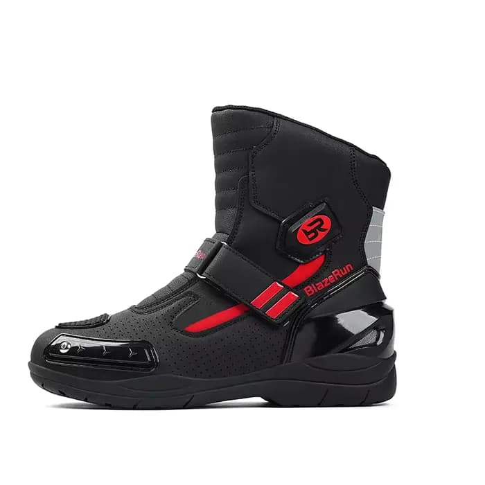 Nouvelles bottes de moto en cuir pour hommes, respirantes, antidérapantes, résistantes à l'usure, bo