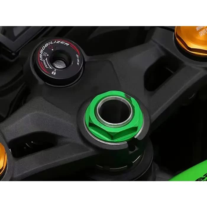Motos CNC Triple arbre tige empiècement trou central écrou pour SUZUKI GSX-R600 750 2006-2020 GSXR 6
