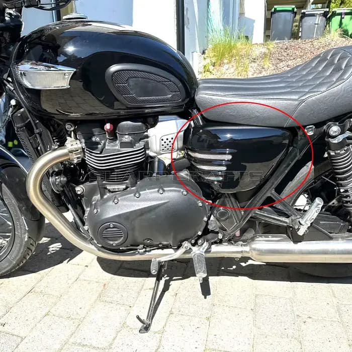 Protecteur de couvercle de batterie de carénage côté droit pour Triumph Street