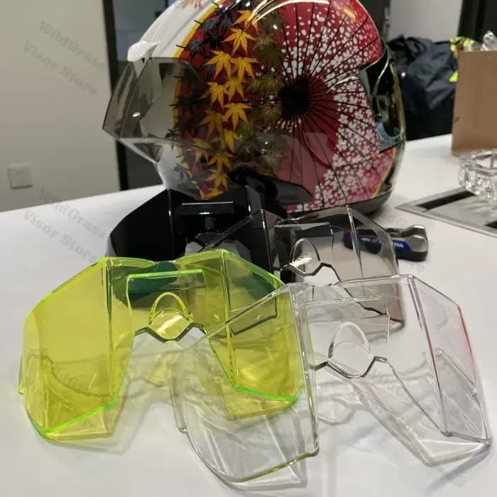 Nouveau Spoiler de Décoration Arrière pour Casque