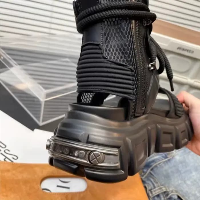 Bottes de moto de Style britannique à la mode avec semelle épaisse