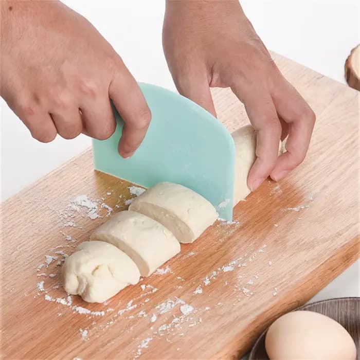 Ensemble d'outils de cuisson polyvalents, spatule à crème pour gâteaux, couteau à pâte et grattoir à beurre avec bords lisses pour des résultats parfaits, 1 pièce