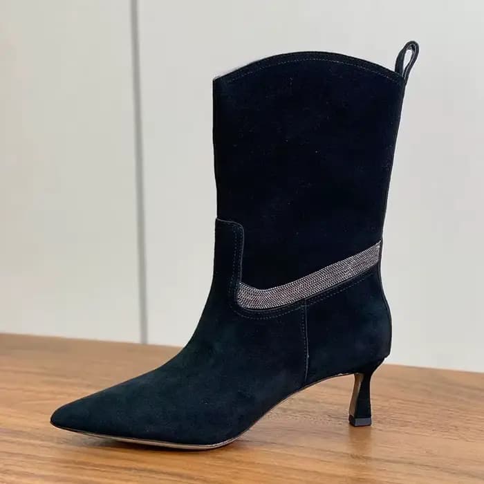Femmes minces talons hauts mi-mollet bottes daim bout pointu chaîne en métal perle décor bottes courtes piste automne hiver bottes modernes