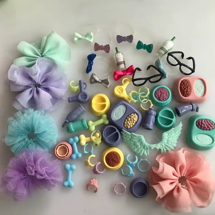 Accessoires pour animaux de compagnie lps, (20 pièces aléatoires), chapeau, écharpe, veste, robe, jupe à nœud, vêtements, col, chaussures et boissons, accessoires de jouets adaptés aux lps