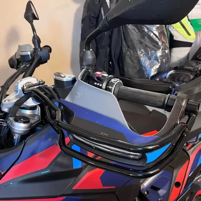 Kit de protège-mains pour guidon de moto
