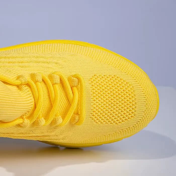 Chaussures de course grises pour hommes – Bottes plates rembourrées en dentelle et maille respirante Chaussures d'entraînement de sport légères Chaussures de conception de style décontracté