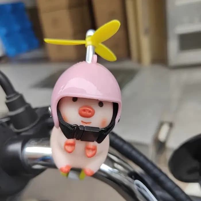Casque cochon rose et étoile blanche