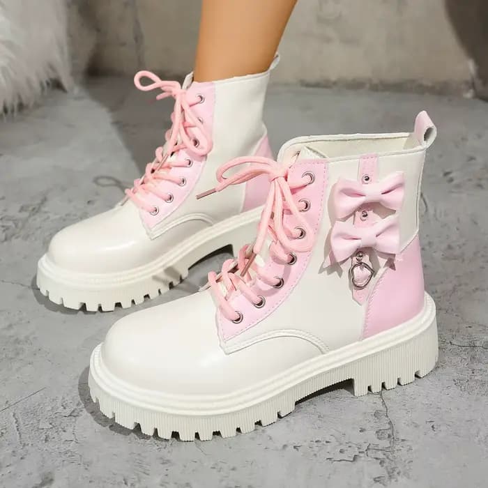 Bottines à lacets avec nœud papillon rose doux pour femme, mélange de couleurs, semelle épaisse, bonbons, Punk, décoration en métal, taille 42, automne 2025