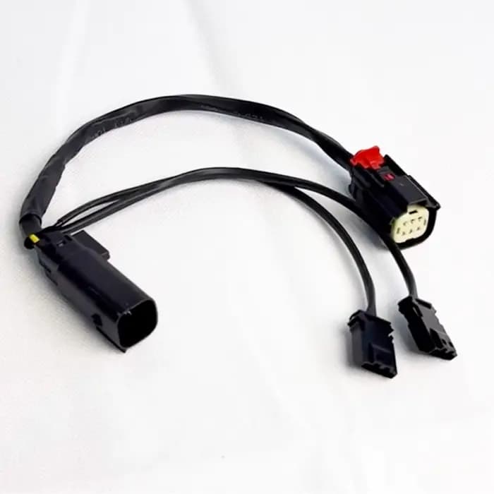 Adaptateur d'accessoires avant pour feux de circulation/clignotants pour Harley Street Glide & Road