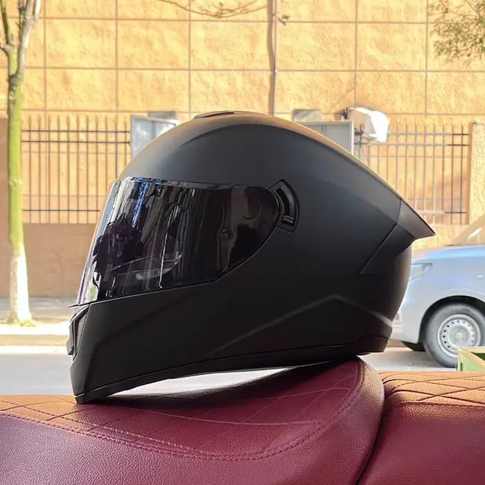 Casque de moto intégral avec double lentille