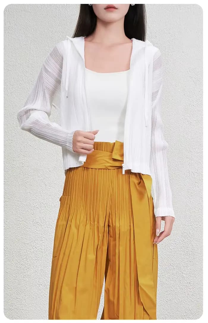 Veste décontractée à capuche ajourée pour femme, nouveau style, tridimensionnelle, légère, amincissante, courte, cardigan anti-UV.