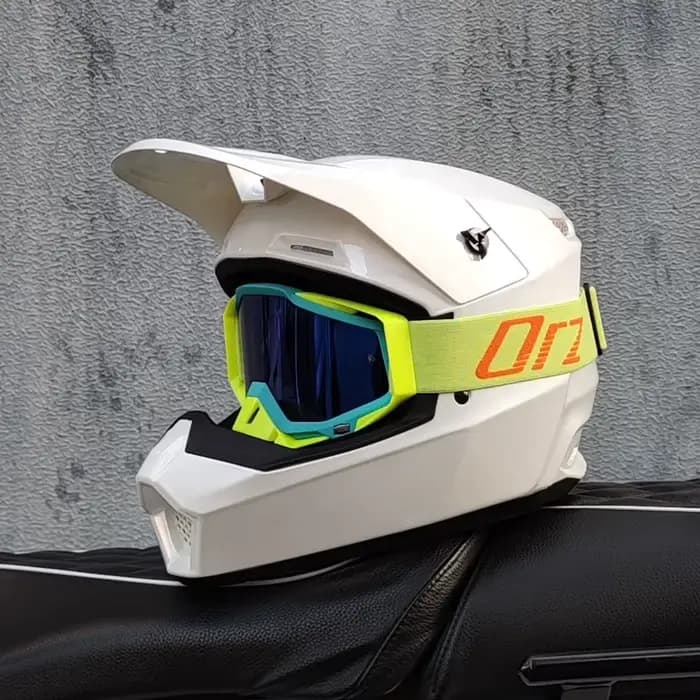 2025 dernier casque de Moto tout-terrain de haute qualité Cascos para Motos ATV VTT vitesse chute DH