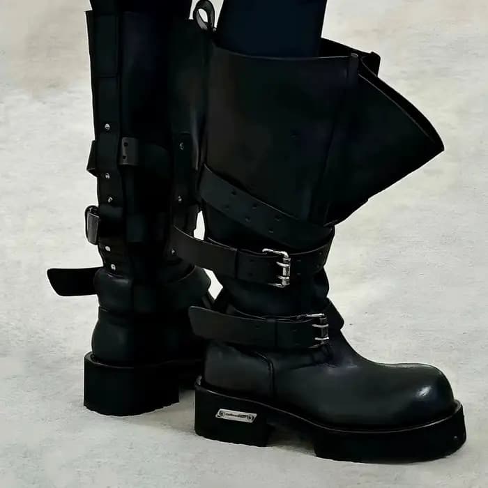 Bottes de moto en cuir noir pour femmes