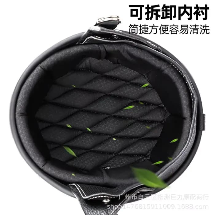 Casque de moto rétro japonais