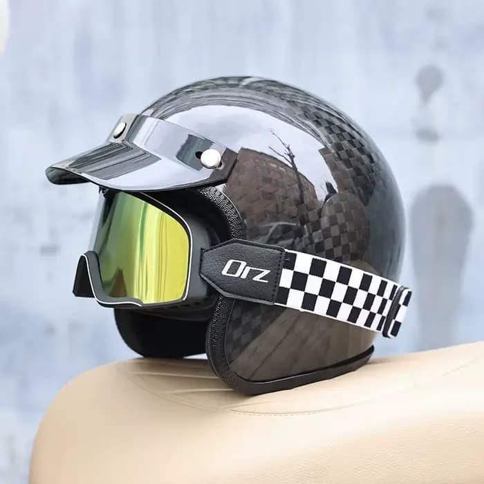 Casque de moto 3/4 en fibre de carbone 700
