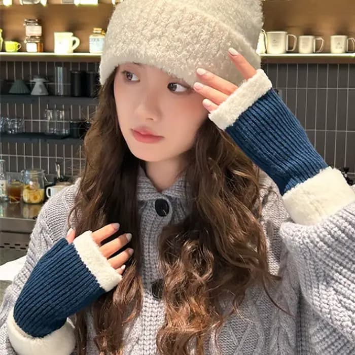 Gants pour femmes nouveau coréen Simple à la mode décontracté polyvalent demi doigt hiver chaud confortable gants de haute qualité pour fille