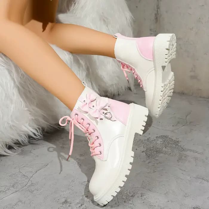 Bottines à lacets avec nœud papillon rose doux pour femme, mélange de couleurs, semelle épaisse, bonbons, Punk, décoration en métal, taille 42, automne 2025