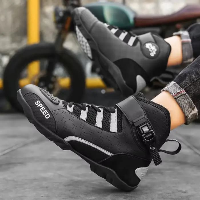Bottes de moto en cuir respirant pour hommes
