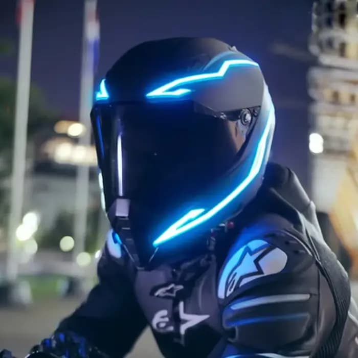 Lumière de casque de moto