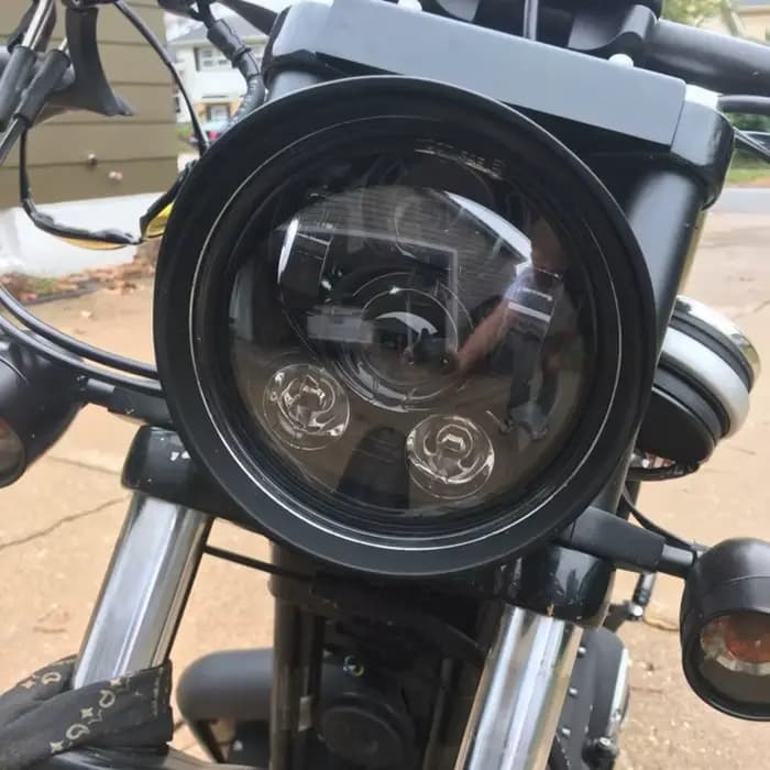 Phare LED DRL 5.75 pouces pour Harley Sportster 1200 XL1200L personnalisé XL1200C 883 XL883 883L XL8