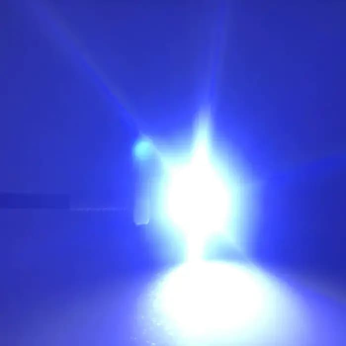 12V 5630 SMD LED voiture moto plaque d'immatriculation lumières lampe Auto queue avant vis boulon am