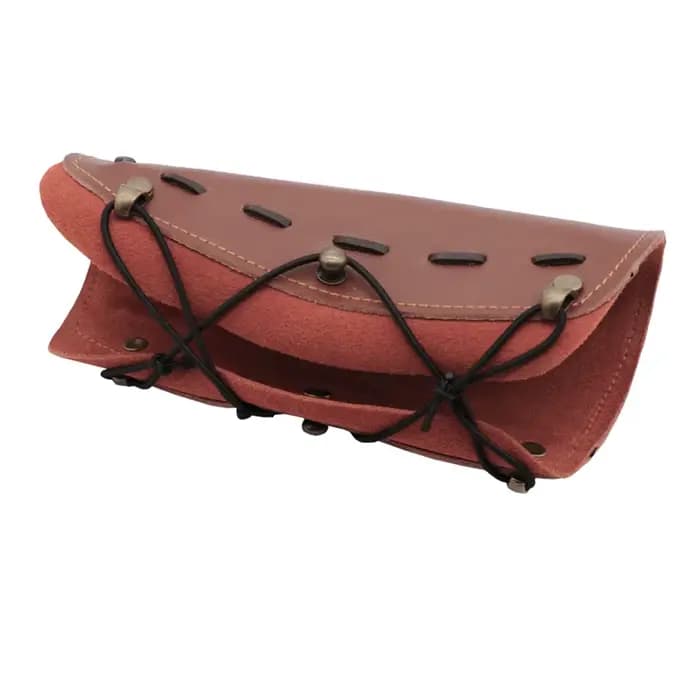 Protège-bras de tir à l'arc en cuir marron fait main avec sangles réglables – Essentiels pour l'arch