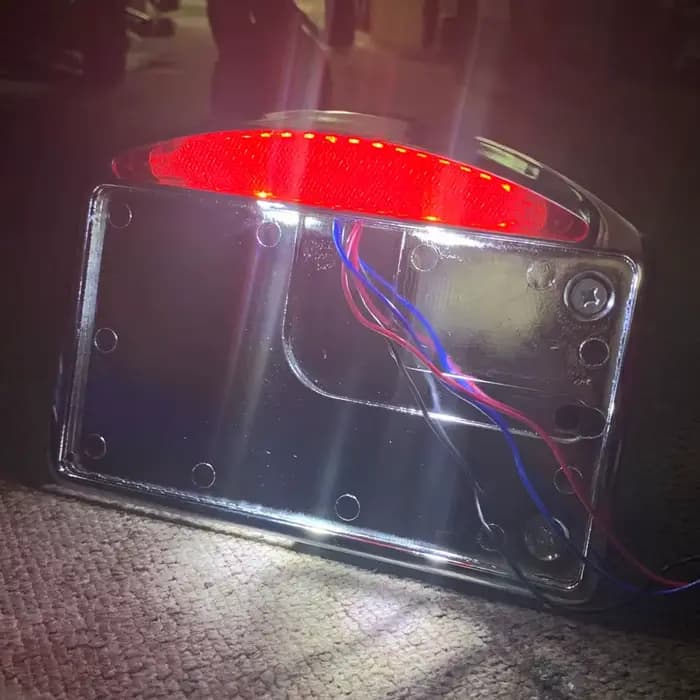 Plaque de planificateur de moto, feu arrière LED, montage latéral horizontal, support de support de