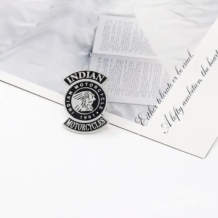 Badge avec Logo du groupe de cavaliers indien-moto-est.1901, épingle en métal Vintage, amoureux des fans de Club, collection de décoration, accessoires de style