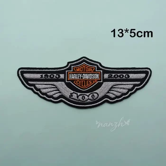 Veste en cuir brodée avec logo de moto