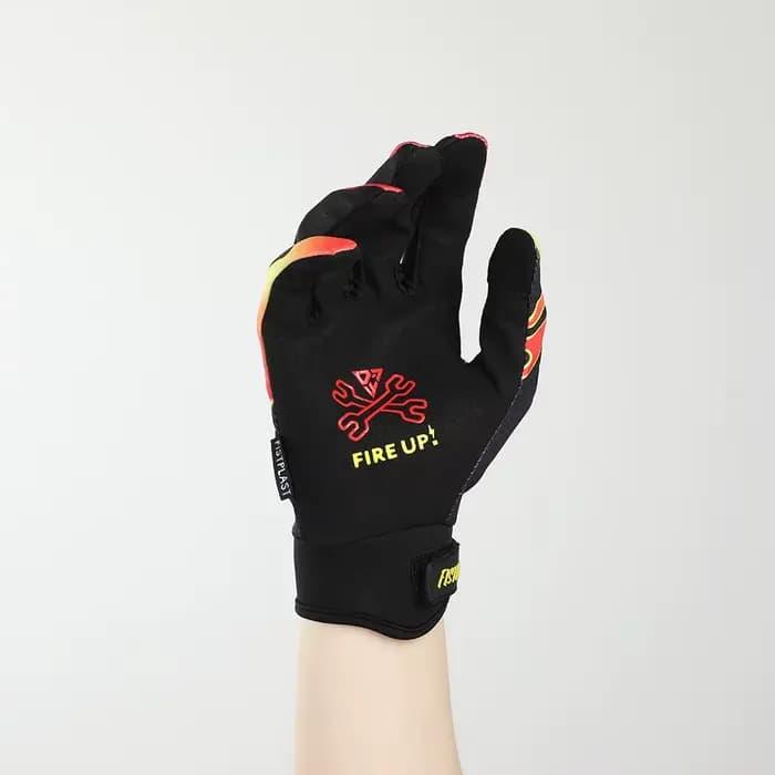Fistplast motif flamme