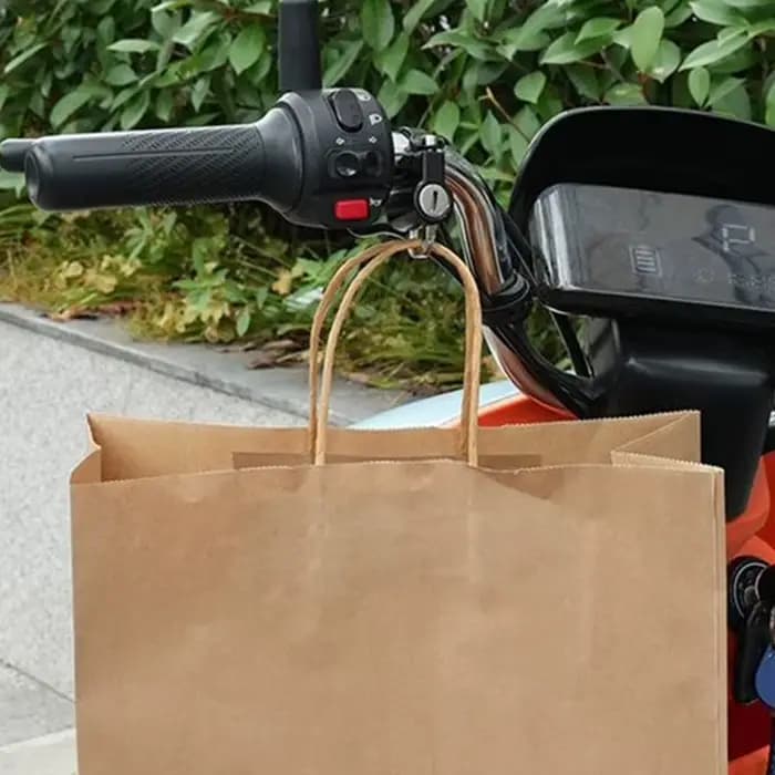 Verrou universel pour casque de moto