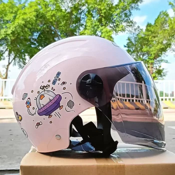 Casque pour enfants garçons et filles été moto électrique demi-casque bébé chapeau batterie voiture