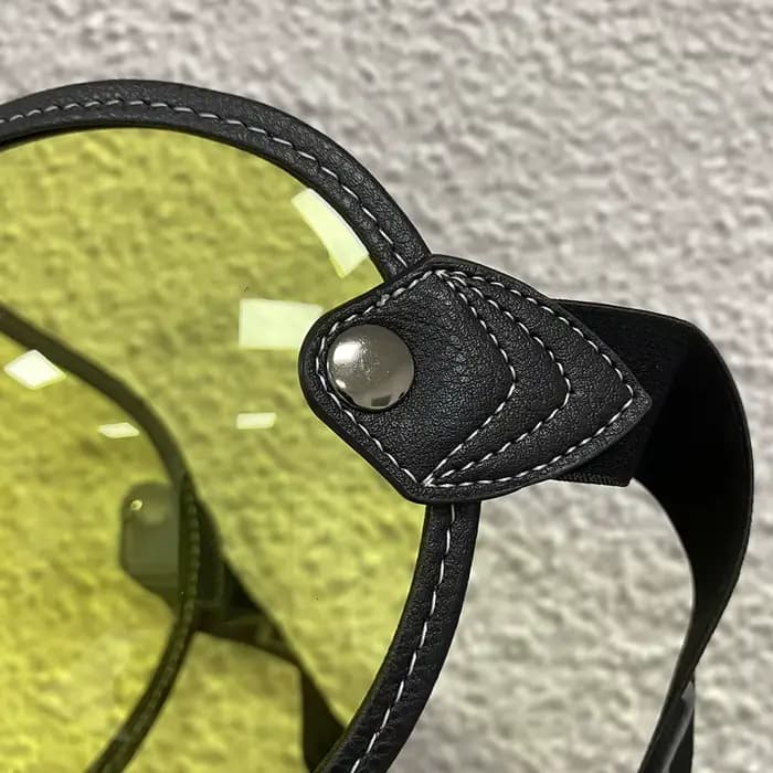 Visière universelle pour casque de moto