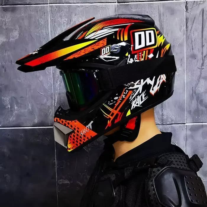 Casque de course de moto et de rallye