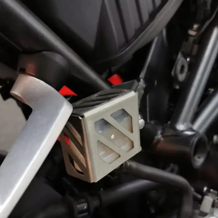 Couvercle de protection de frein arrière de moto
