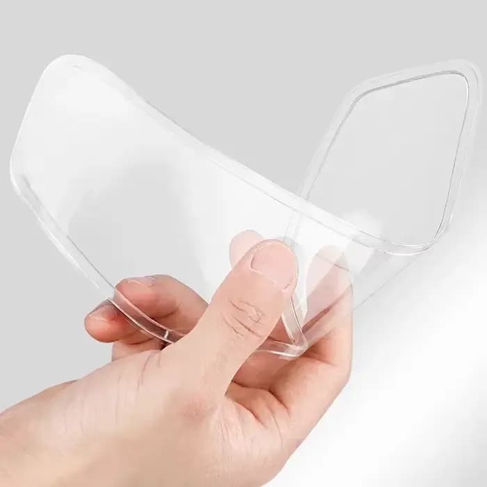 Film anti-pluie et anti-buée pour casque de moto