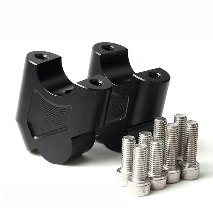 Adaptateur de rehausseurs de guidon de moto