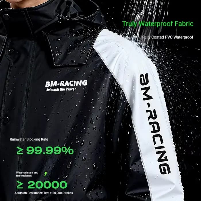 Combinaison de pluie intégrale pour motards