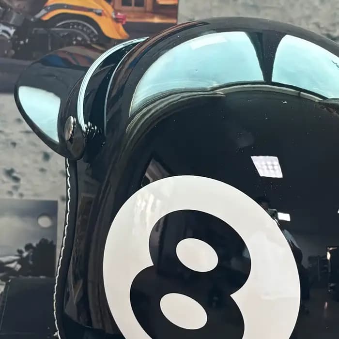 Casque léger rétro pour femme avec visière courte, coupe-vent, pour la sécurité à vélo, élégant pour dames, pour vélo électrique, cyclomoteur, moto
