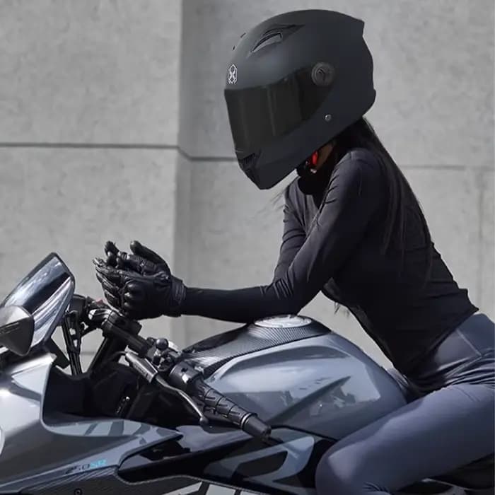 Casque de moto à double visière
