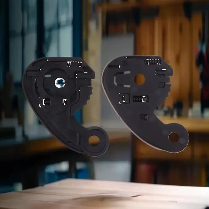 Base de casque HJC avancée pour visière