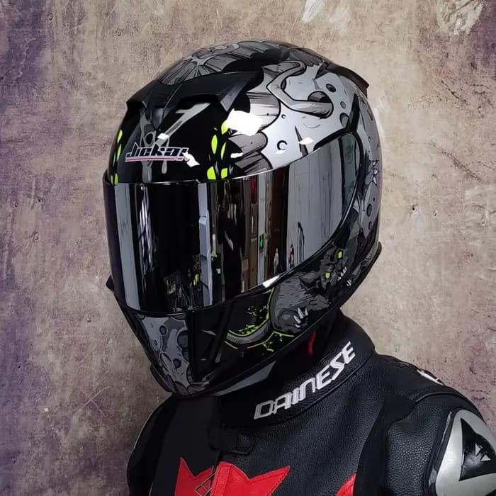 Casque de moto à double lentille avec pare-soleil intégré