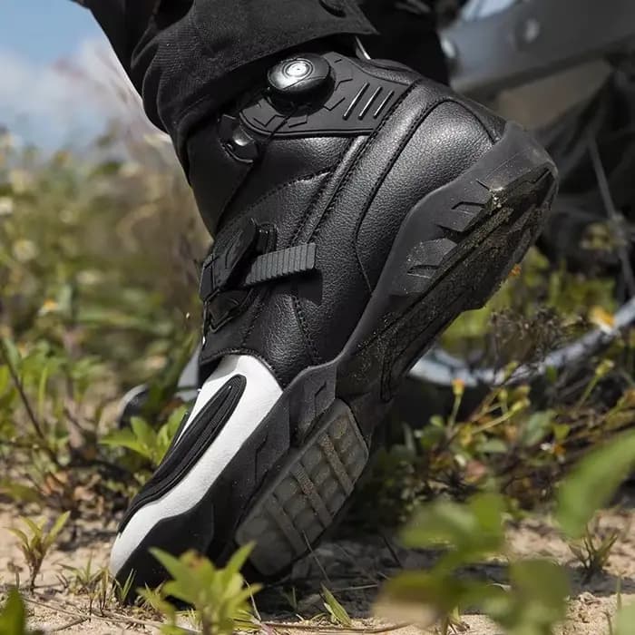 Chaussures d'équitation tout-terrain pour moto enduro pour hommes pour motocycliste et utilisation en extérieur
