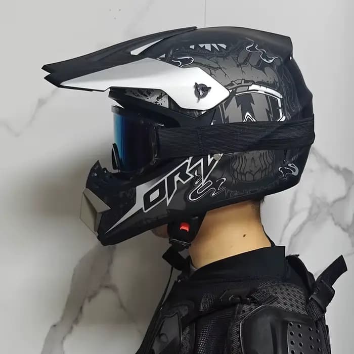 905-casque tout-terrain de vélo de montagne, casque de vélo électrique quatre saisons, casque de rallye pour hommes, réduction de vitesse en montagne