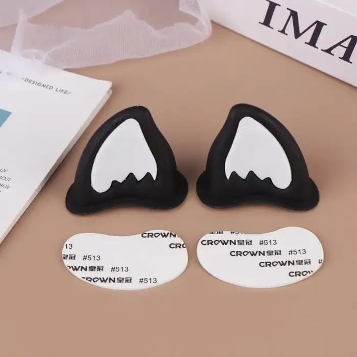 Décorations d'oreille de chat pour casque de moto