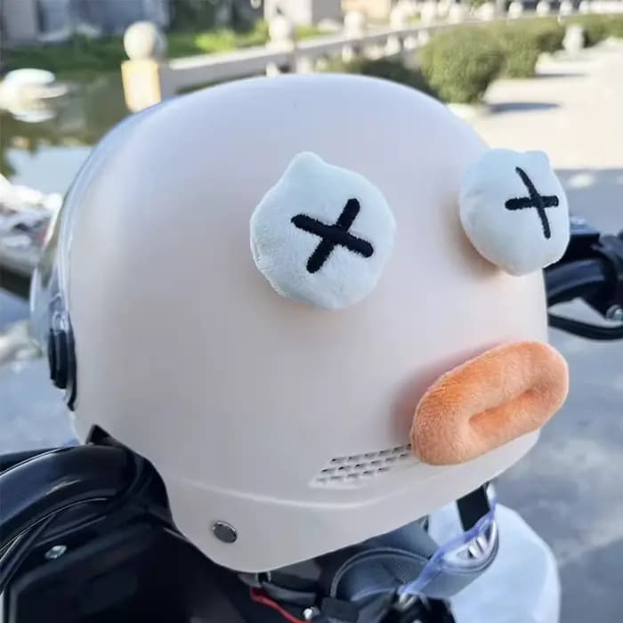 Décorations mignonnes pour casque de moto