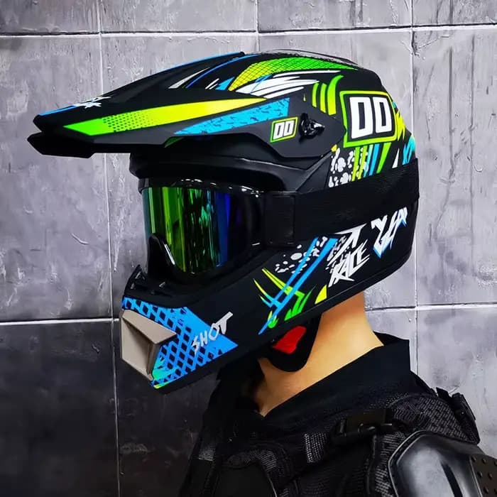 Casque de course de moto et de rallye