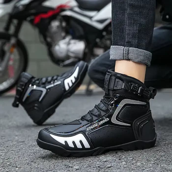 Bottes de moto coupe-vent
