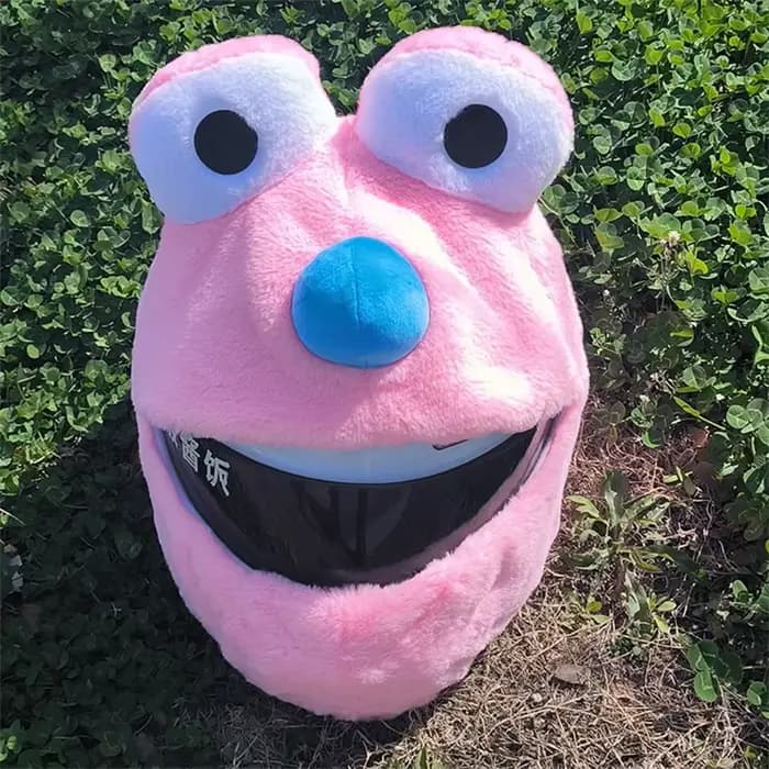 Housses de casque de moto en peluche de dessin animé